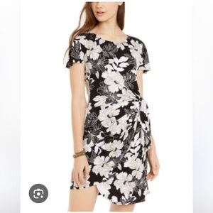 Robbie Bee Monochrome Floral Dress, Size Large